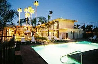 7 Springs Inn & Suites Palm Springs 3*,