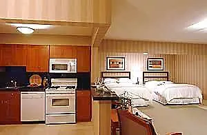 7 Springs Inn & Suites Palm Springs Hotel