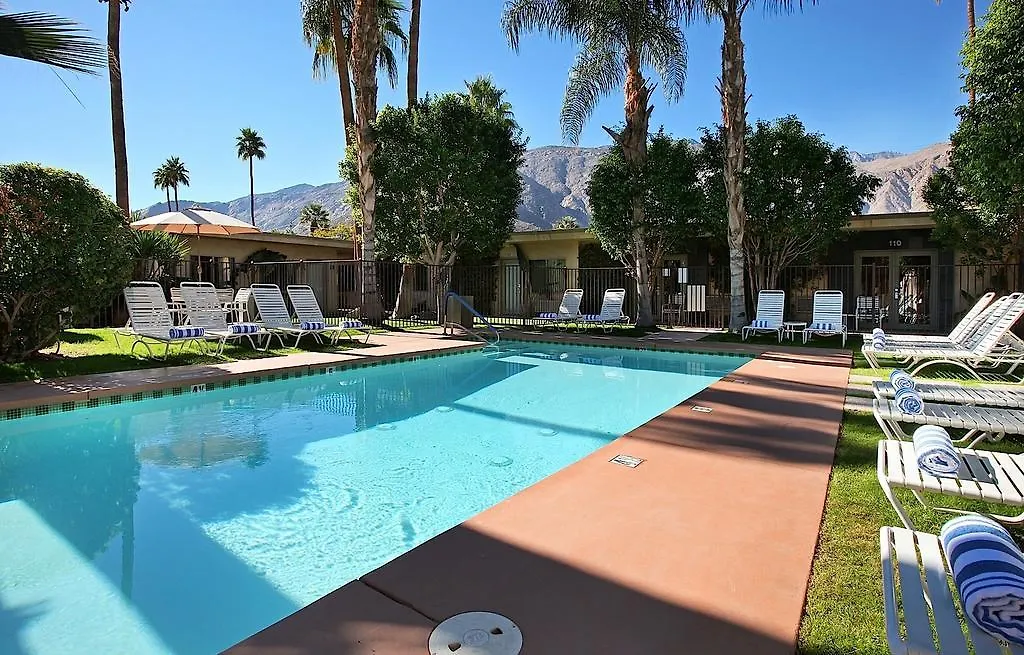 7 Springs Inn&Suites Palm Springs