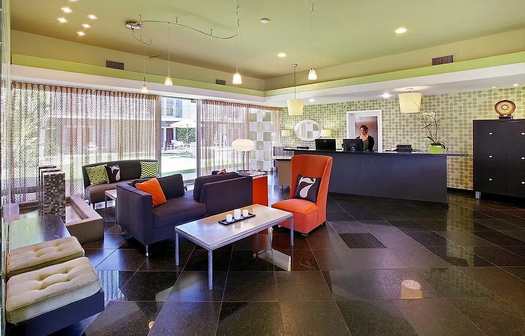 *** Hotel 7 Springs Inn&Suites Palm Springs USA