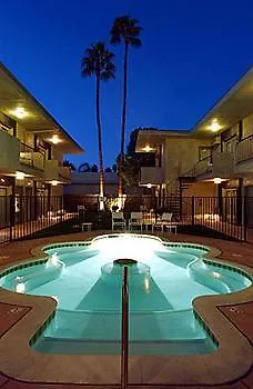 Hotel 7 Springs Inn&Suites Palm Springs