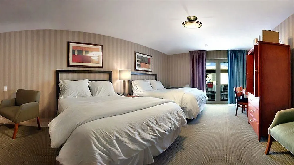 7 Springs Inn&Suites Palm Springs