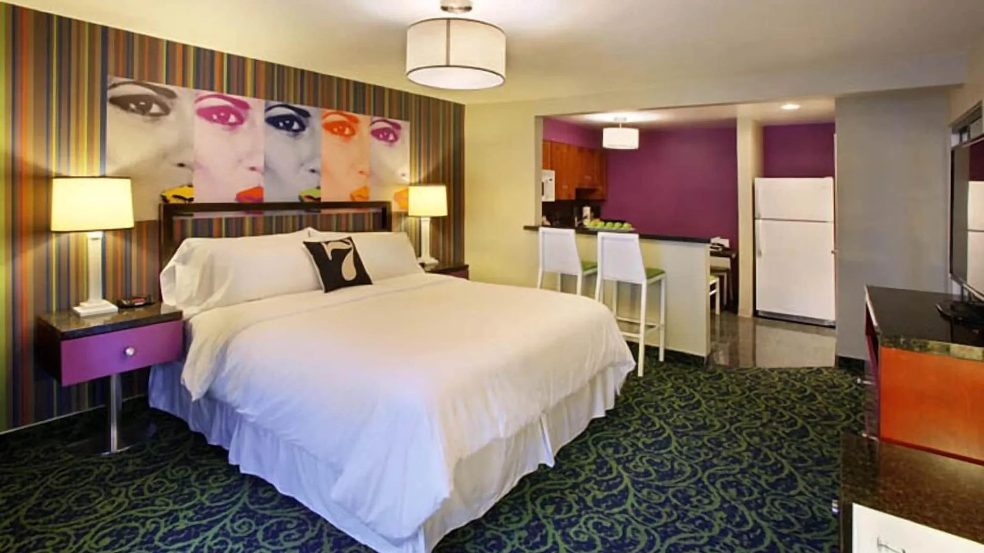 *** Hotell 7 Springs Inn & Suites Palm Springs USA