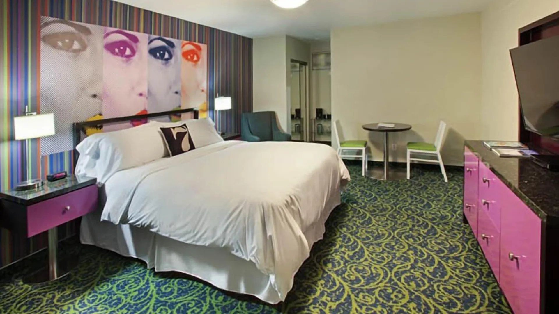 7 Springs Inn & Suites Palm Springs Hotell
