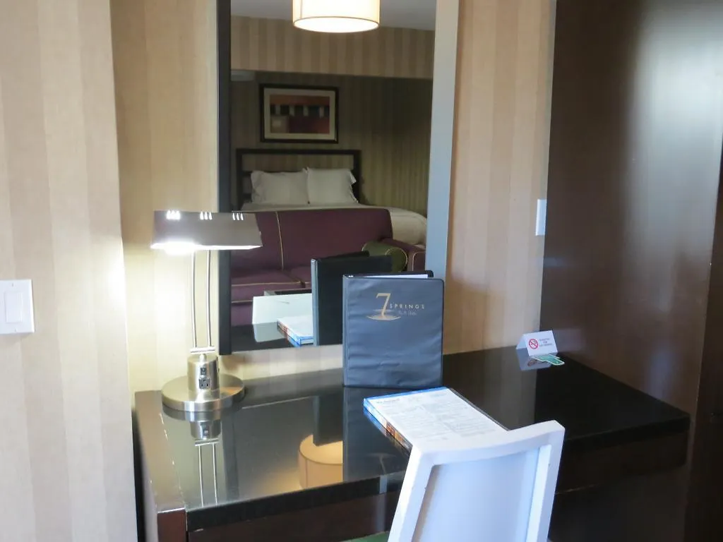 Hotell 7 Springs Inn & Suites Palm Springs